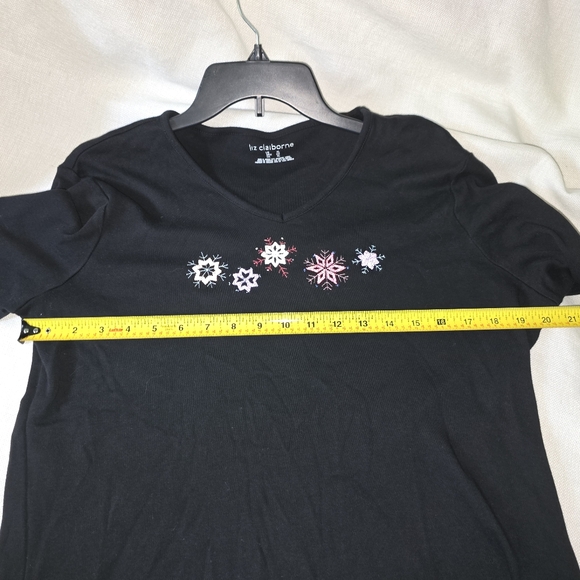 Liz Claiborne Black Long Sleeve Top with Embroidered Snowflake Design Sz. XL - Picture 8 of 13